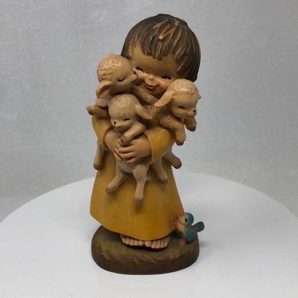 VTG ANRI FERRANDIZ 5.5” Wood Carved Figurine Spring Arrivals Girl W/Lambs Italy